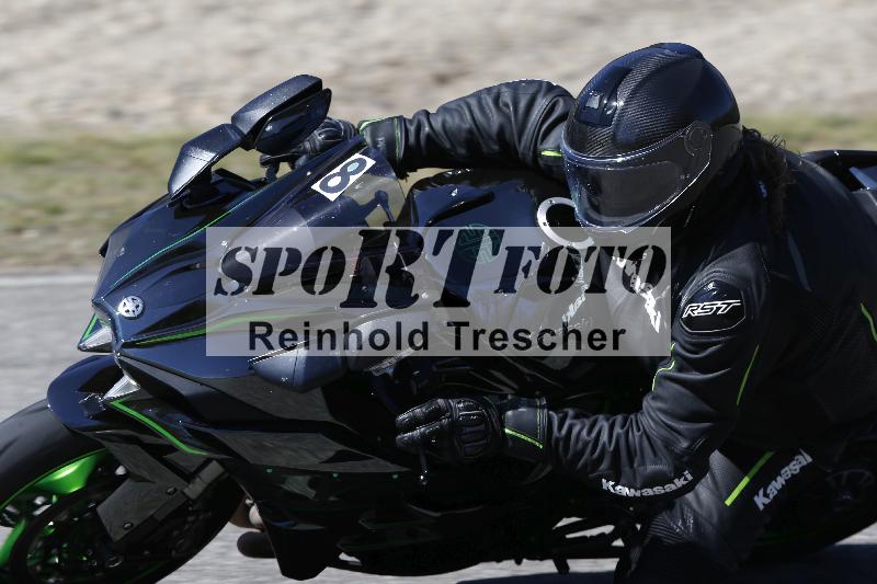 /05 07.04.2026 Cornu Master School ADR/Gruppe gruen/8